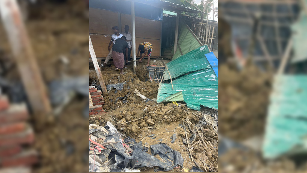 উখিয়ায় রোহিঙ্গা ক্যাম্পসংলগ্ন সংরক্ষিত বনে গড়ে ওঠা ২৫০টি দোকান উচ্ছেদ