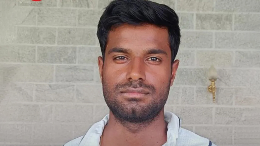 রঞ্জি ট্রফিতে আকাশের ঝড়: টানা ৮ ছক্কা ও ১১ বলে দ্রুততম ফিফটির রেকর্ড