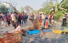 দিনাজপুরে বাসচাপায় অটোরিকশার চার আরোহী নিহত