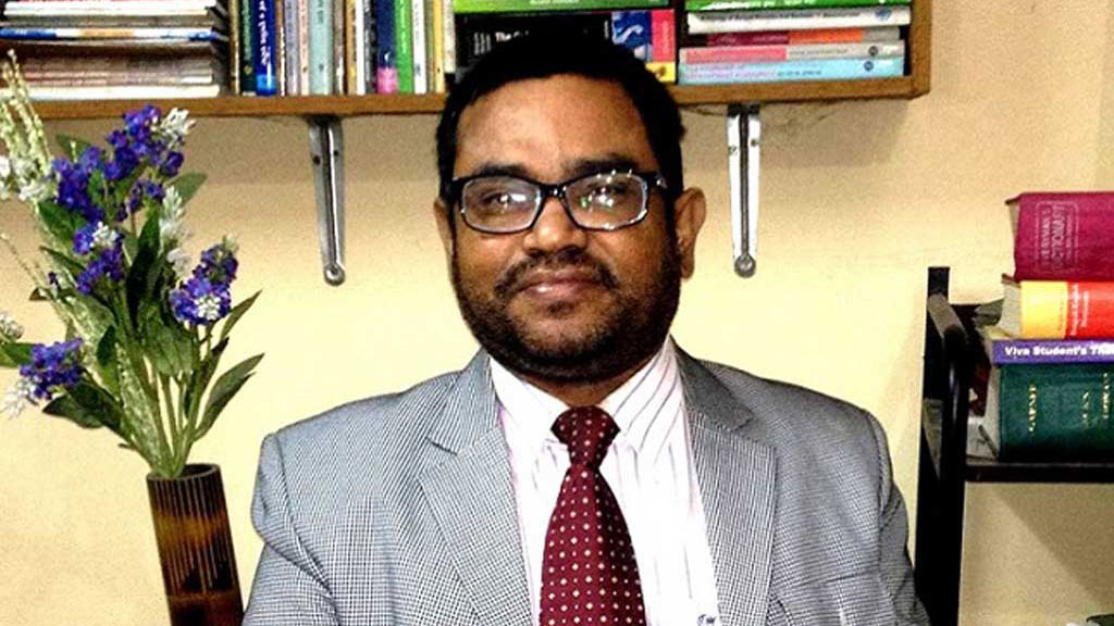 সন্ত্রাসবিরোধী মামলায় ডু–এর অধ্যাপক কার্জনের জামিন