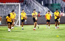 হামজা চৌধুরীর জন্য রোমাঞ্চিত নেপাল, ভয় পাননি তাদের কোচ