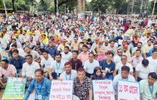 সহকারী শিক্ষকদের বেতন–গ্রেড–পদোন্নতি দাবিতে নতুন কর্মবিরতি ঘোষণা