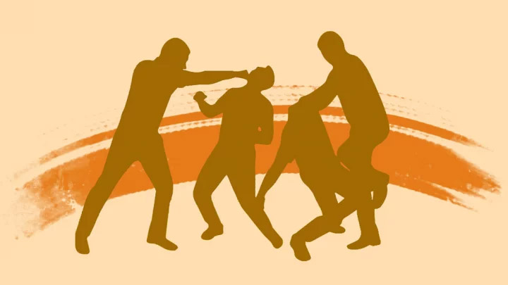 ভোলা-২ আসনে স্বতন্ত্র প্রার্থী মহিবুল্লাহ খোকনের গণসংযোগে হামলা