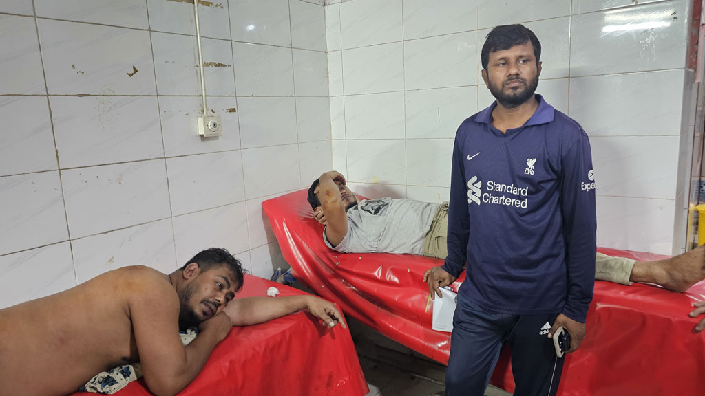 গাজীপুরে সাবেক ছাত্রদল নেতার ওপর সশস্ত্র হামলা, তিনজন আহত