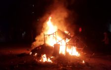 যবিপ্রবিতে ছাত্রী উত্ত্যক্ত নিয়ে শিক্ষার্থী–স্থানীয় সংঘর্ষ: আহত কমপক্ষে পাঁচ