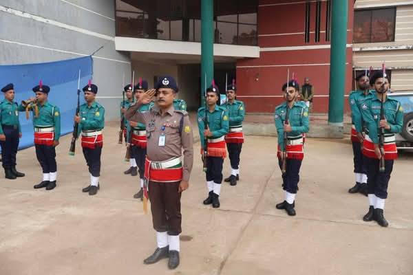 সিলেটের পুলিশ কমিশনারের শাহপরান (রহঃ) থানা পরিদর্শন