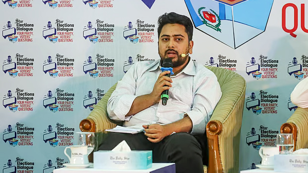 আওয়ামী লীগের ভোটব্যাংক দখলে বিএনপি-জামায়াতের ‘প্রতিযোগিতা’ চলছে: নাহিদ ইসলাম