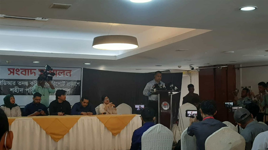 পিলখানা হত্যাকাণ্ডে ভারতের স্বার্থ রক্ষা ও শেখ হাসিনার সম্পৃক্ততার অভিযোগ শহীদ পরিবারগুলোর