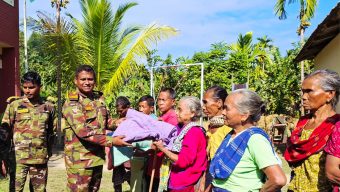 নানিয়ারচর জোন (১৭ই বেংগল) এর উদ্যোগে বিনামূল্যে শীতবস্ত্র বিতরণ