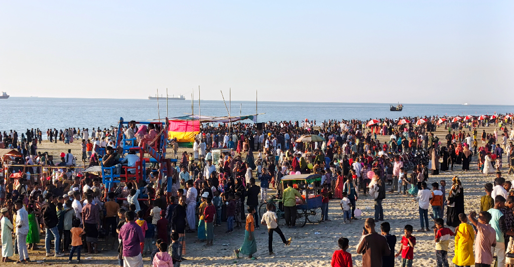 কুতুবদিয়ায় পর্যটনের নতুন দিগন্ত: উদ্বোধন হলো লাইটহাউস সি-বিচ