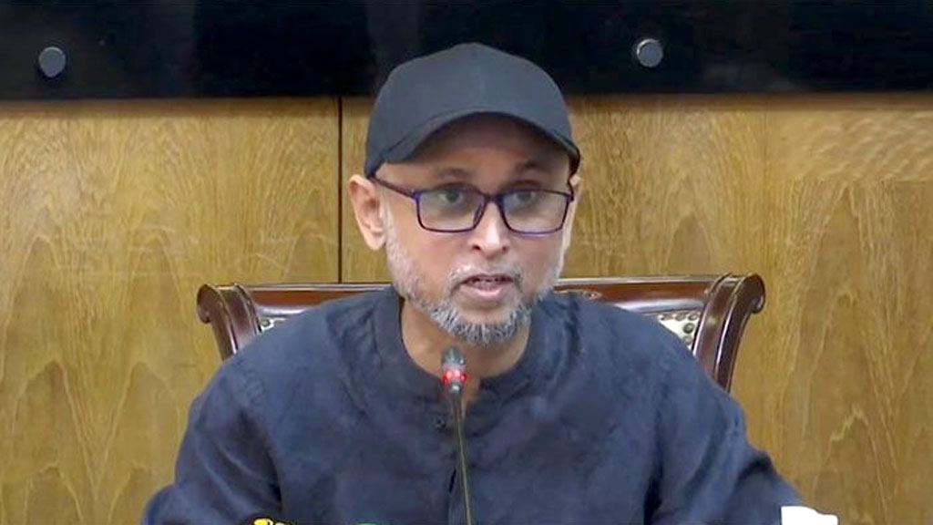 হাদির শহীদিতে জাতি শোকার্ত, ছায়ানট হামলা নিন্দনীয়: সংস্কৃতি উপদেষ্টা