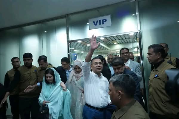 সিলেটে পৌঁছেছেন তারেক রহমান: আজ আলিয়া মাদ্রাসা মাঠে জনসভা