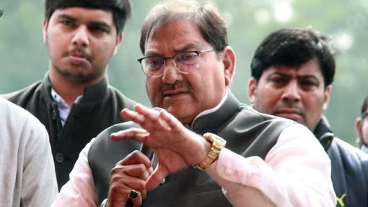 গণ-অভ্যুত্থানের আহ্বান, বিতর্কে আইএনএলডি প্রধান অভয় সিং চৌতালা