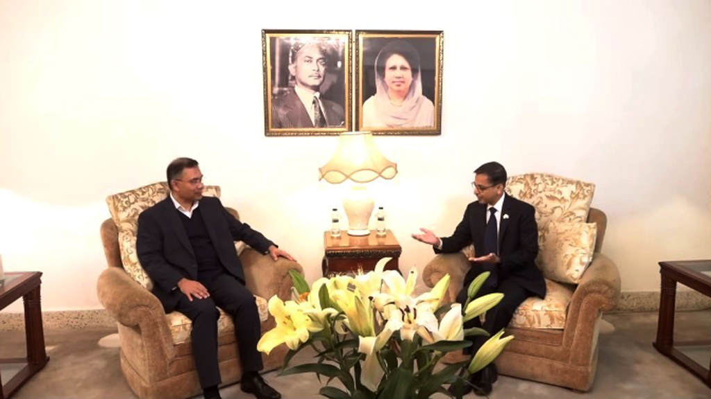 গুলশানে কূটনীতিকদের ভিড়: তারেক রহমানের সঙ্গে ভারত, তুরস্ক ও ইইউ প্রতিনিধিদের বৈঠক