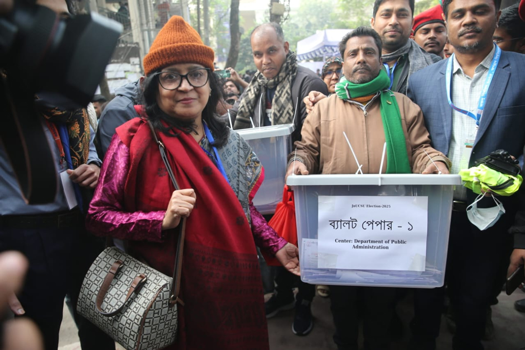 জকসু নির্বাচনে ওএমআর মেশিনে ত্রুটি