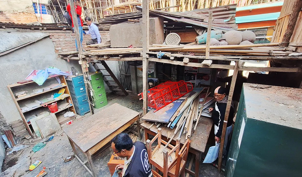 বরিশালে ওয়ার্কার্স পার্টির কার্যালয় ভাঙচুরের অভিযোগ, থানায় মামলা