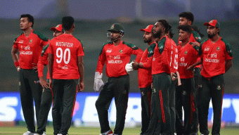 মোস্তাফিজ ইস্যুতে উদ্বেগ, ভারতে বিশ্বকাপ খেলাকে ঝুঁকিপূর্ণ মনে করছেন আমিনুল হক