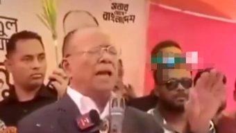 ফেনীতে নির্বাচনী সভায় কর্মীর ওপর মেজাজ হারালেন আব্দুল আউয়াল মিন্টু, ভিডিও ভাইরাল