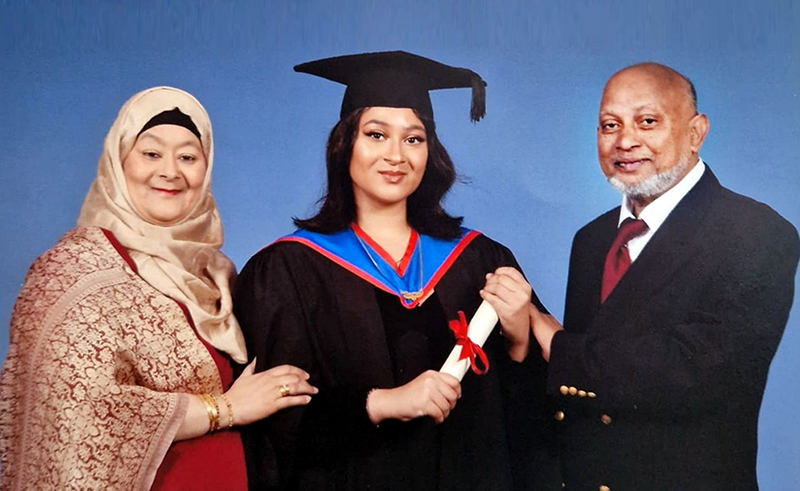 যুক্তরাজ্যের কুইন মেরি ইউনিভার্সিটি থেকে উচ্চতর ডিগ্রি অর্জন করেছে সিলেটের হাজেরা খাতুন সপ্না