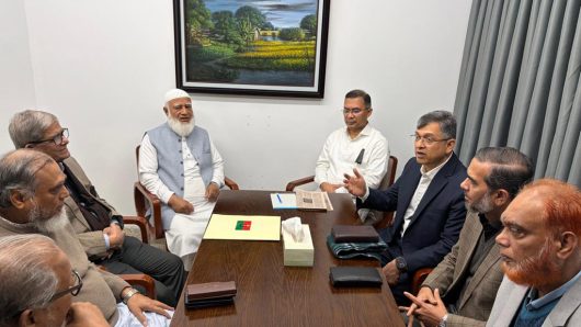 খালেদা জিয়ার মৃত্যুতে বিএনপি চেয়ারপারসনের কার্যালয়ে জামায়াত আমিরের সমবেদনা