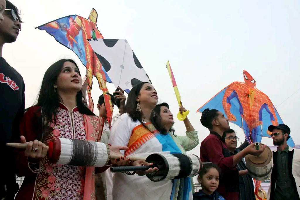 সাকরাইনের আকাশে বিষণ্নতা: উগ্রপন্থার আস্ফালন ও প্রশাসনের কড়াকড়িতে ম্লান ঐতিহ্য