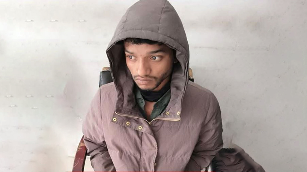 পতাকা বৈঠকের মাধ্যমে ভারত থেকে বাংলাদেশি যুবককে ফেরত দিল বিএসএফ