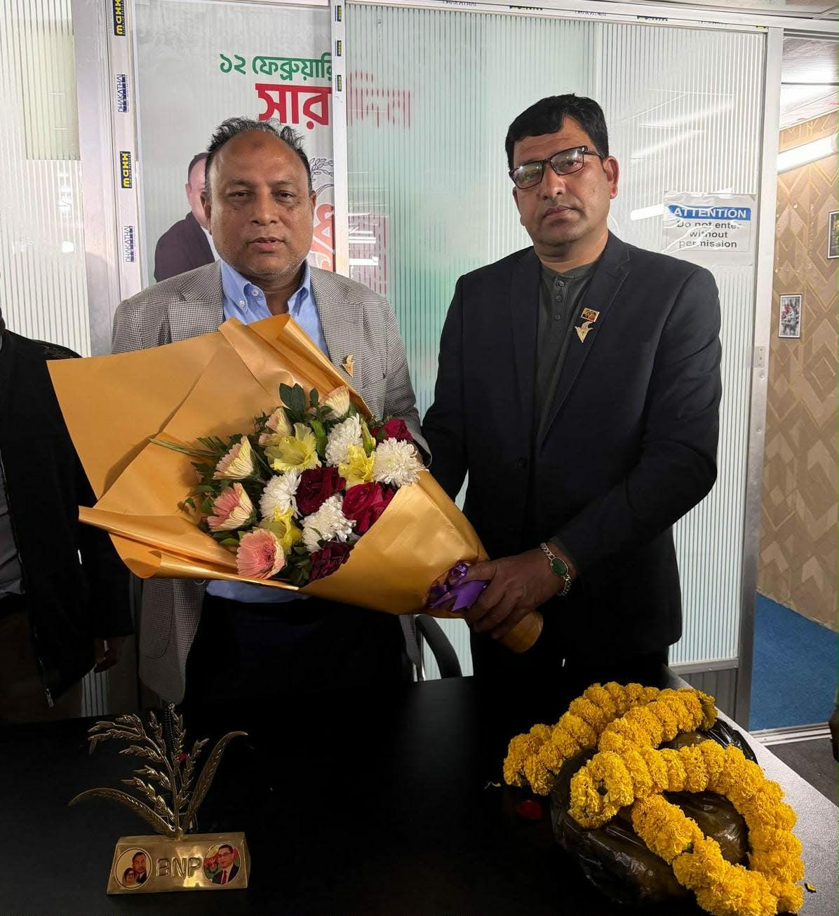 সিলেট-৬ আসনে এডভোকেট এমরান চৌধুরীর বিজয়ে গোলাপগঞ্জ-বিয়ানীবাজারবাসীর প্রতি কৃতজ্ঞতা জানালেন ফ্রান্স প্রবাসী বিএনপি নেতা বিলাতুর রাজা