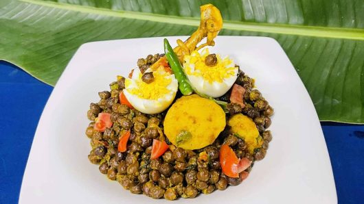 ইফতারে রাজকীয় স্বাদ: সহজ রেসিপিতে তৈরি করুন ‘শাহি ছোলা ভুনা’