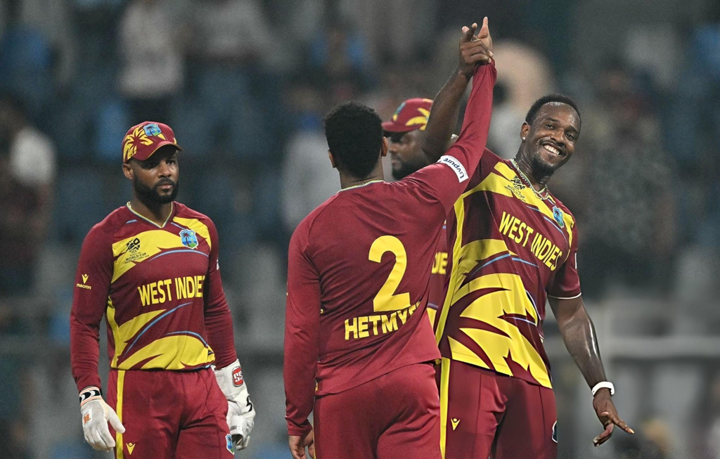 টি-টোয়েন্টি বিশ্বকাপ: উইন্ডিজ ঝড়ে লণ্ডভণ্ড জিম্বাবুয়ের রূপকথা
