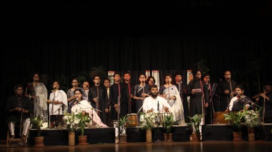 গানে-কবিতায় একুশকে স্মরণ করল ছায়ানট