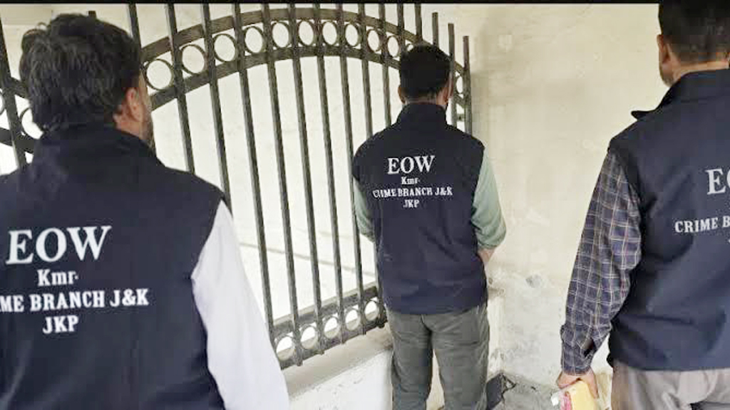 বাংলাদেশে ভর্তির নামে জালিয়াতি: কাশ্মীরি পরিবারের লক্ষাধিক টাকা আত্মসাৎ, চারজনের বিরুদ্ধে চার্জশিট