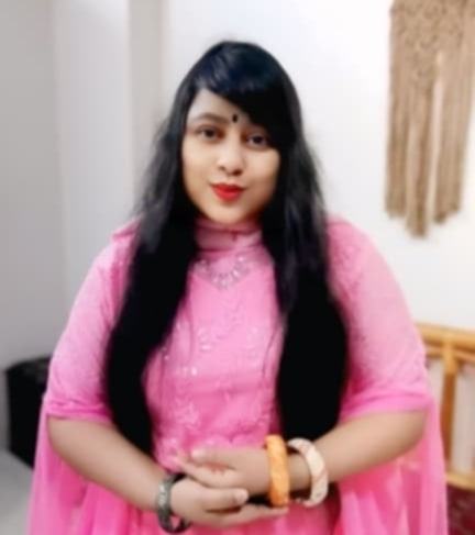 ​দুই বাংলার সাহিত্যাকাশে উজ্জ্বল নক্ষত্র শাম্মী তুলতুল: কলম ধরছেন সামাজিক অসঙ্গতি নিয়ে