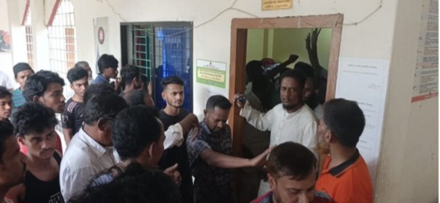 সিরাজগঞ্জে বাগবাটি ইউপি সচিবের ওপর হামলা: মেম্বার আবু রায়হানের বিরুদ্ধে অভিযোগ