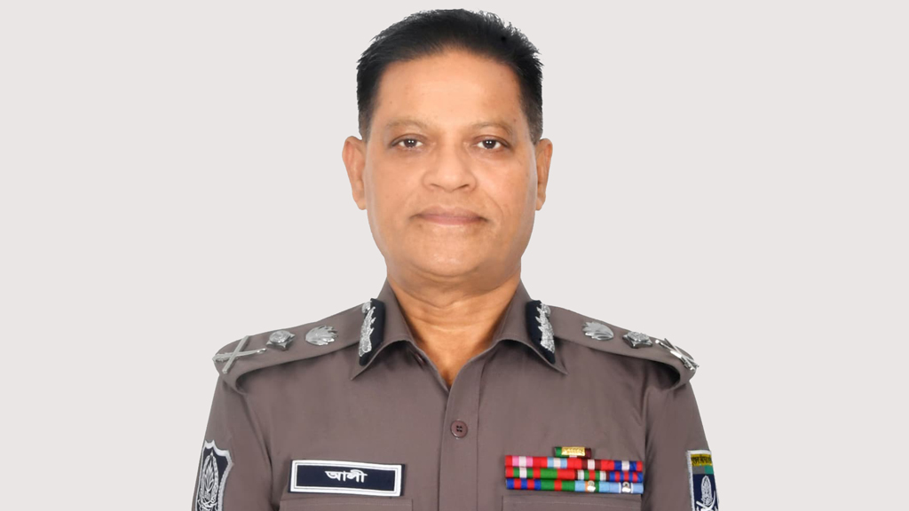 অনুমতি ছাড়া মন্ত্রণালয়ে গিয়ে তদবির নিষিদ্ধ: পুলিশ সদস্যদের আইজিপির কড়া নির্দেশ