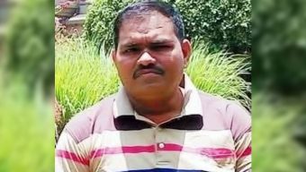 খুলনার ডাকবাংলো মোড়ে শ্রমিক দল নেতা মাসুম বিল্লাহকে গুলি ও কুপিয়ে হত্যা