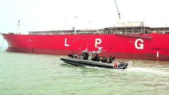 দেশের জ্বালানি নিরাপত্তা ও সমুদ্রপথ রক্ষায় নৌবাহিনীর বিশেষ টহল জোরদার