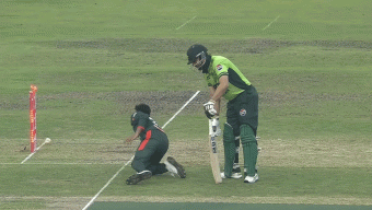 ‘মিরাজের জায়গায় আমি হলে স্পোর্টসম্যান স্পিরিট দেখাতাম’: সালমান আলী আগা