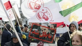 খামেনি-পরবর্তী ইরান: ওয়াশিংটনের ‘পাওয়ার গেম’ ও পর্দার আড়ালের দাবার ঘুঁটি