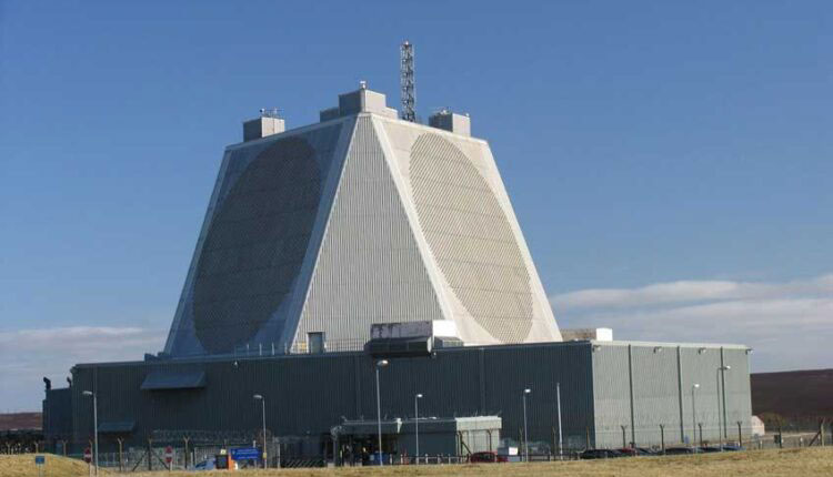 মধ্যপ্রাচ্যে যুক্তরাষ্ট্রের ‘থাড’ রাডার গুঁড়িয়ে দিল ইরান: সিএনএনের অনুসন্ধানে চাঞ্চল্যকর তথ্য