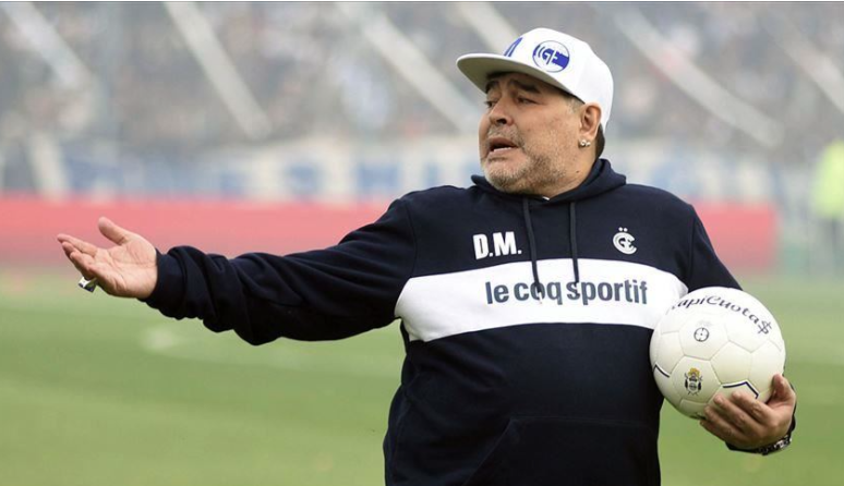 ম্যারাডোনার মৃত্যু: বিচারকের কেলেঙ্কারিতে বাতিল হওয়া মামলার পুনবিচার শুরু