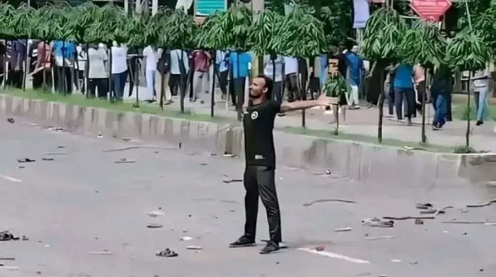 আবু সাঈদ হত্যা মামলার রায় ঘোষণা কাল: কাঠগড়ায় বেরোবির সাবেক ভিসিসহ ৩০ জন