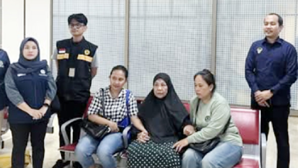 মাদক পাচারচক্রের বলি: ১৫ বছর পর মালয়েশিয়ার কারাগার থেকে মুক্ত হয়ে দেশে ফিরলেন ইন্দোনেশীয় নারী