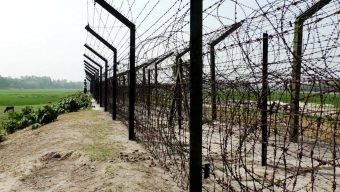 কুড়িগ্রাম সীমান্তে অনুপ্রবেশের অভিযোগে বিএসএফের হাতে ২ বাংলাদেশি যুবক আটক