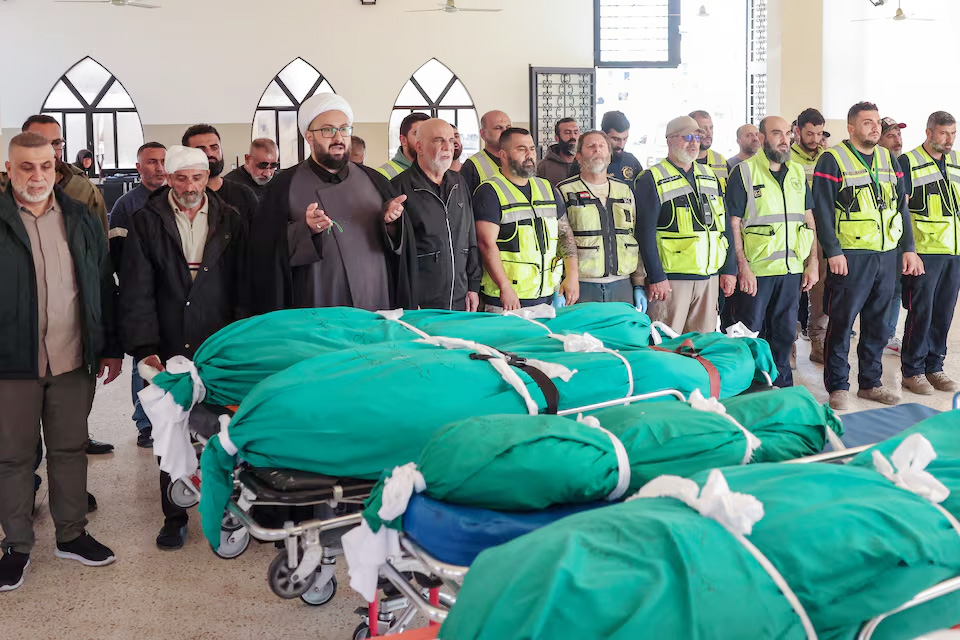 যুদ্ধেই জন্ম, যুদ্ধেই মৃত্যু: বাবার জানাজা থেকে ফেরার পথে ইসরায়েলি হামলায় প্রাণ হারাল দেড় বছরের তালিন