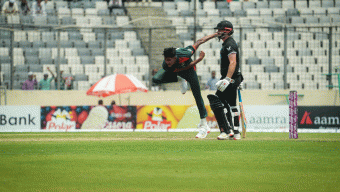 কিউইদের সামনে ম্লান নাহিদ রানা: গতির ঝড়ে লাগাম টানল নিউজিল্যান্ড