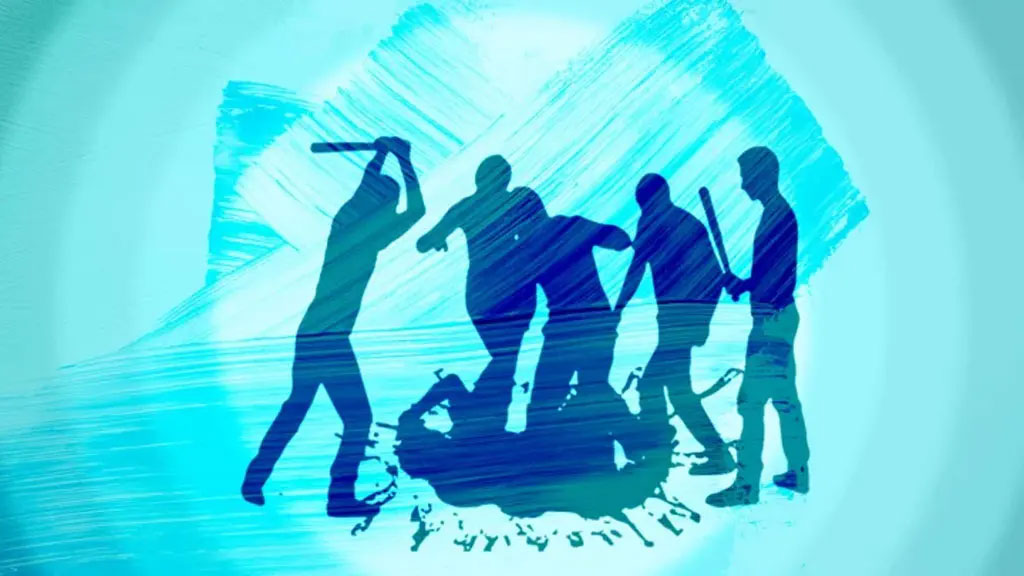 চৌগাছায় তেলের পাম্পে সিরিয়াল নিয়ে ছাত্রদল-যুবদল সংঘর্ষ, আহত ৩