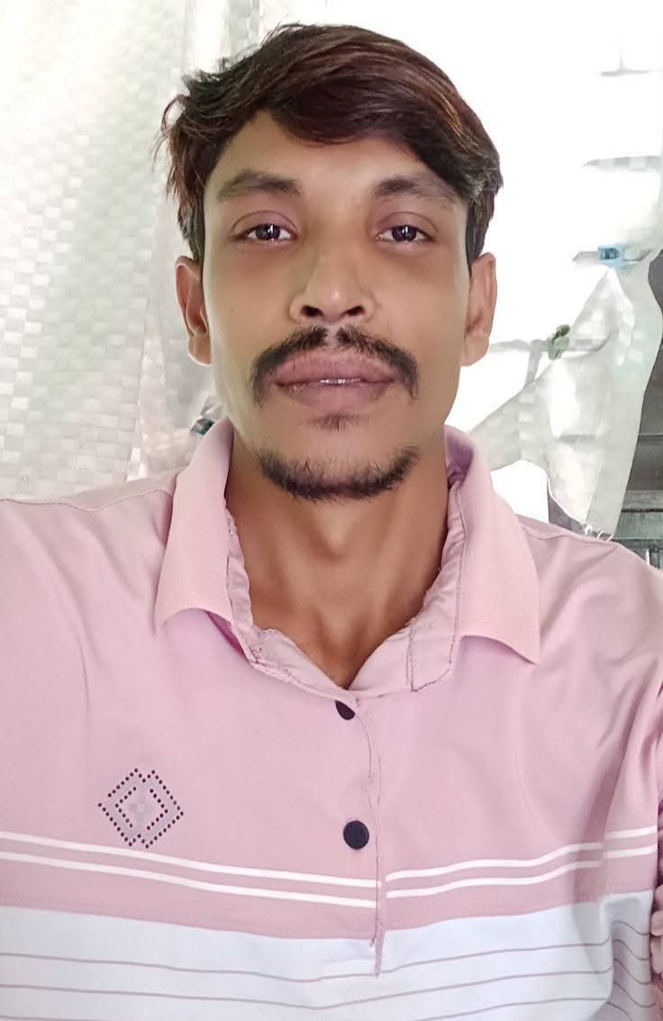 মান্ডা ৭১ নং ওয়ার্ড স্বেচ্ছাসেবক দলের সোহেল মিথ্যা ধর্ষণ মামলার ফাঁদ পেতে ৪০হাজার টাকা হাতিয়ে নেয়ার অভিযোগ