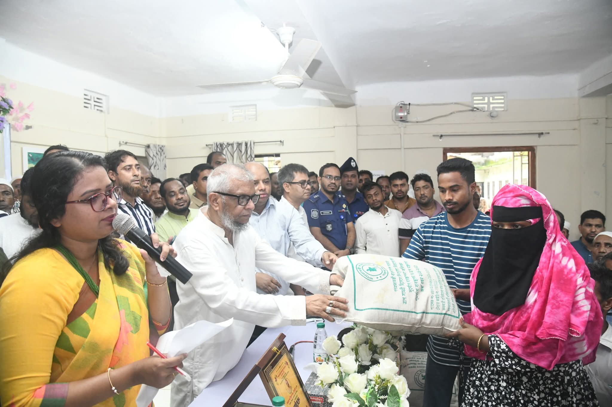 মাঠপর্যায়ে তথ্যভিত্তিক পরিকল্পনার মাধ্যমে কৃষি উন্নয়নের নির্দেশনা দিলেন শ্রম ও কর্মসংস্থান মন্ত্রী