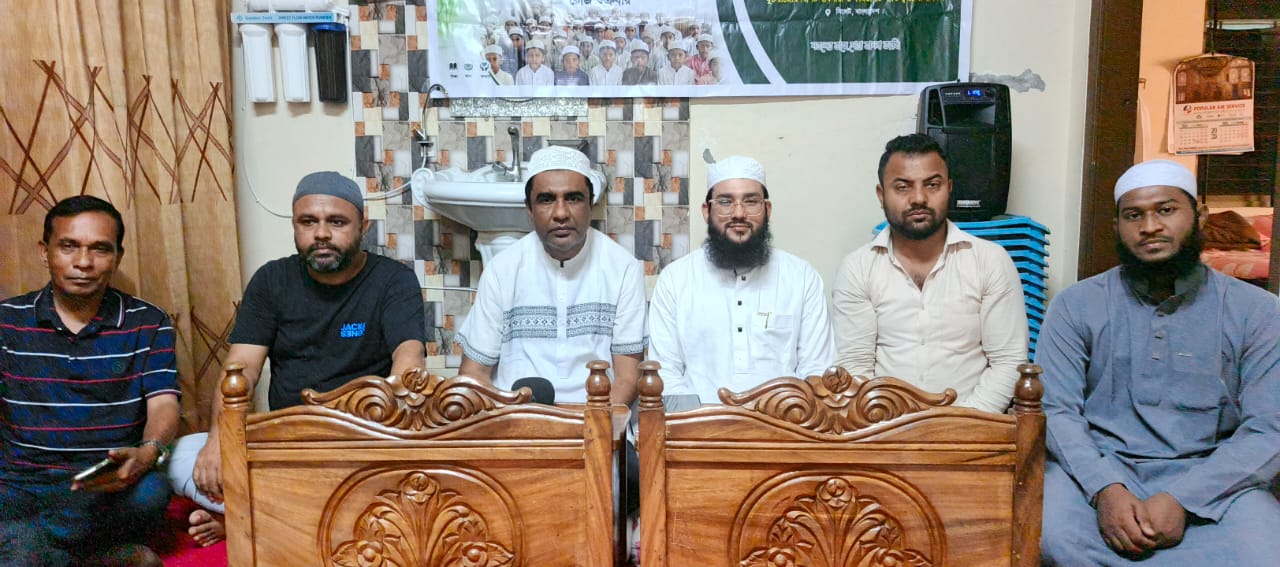 অসহায় ও এতিম শিশুদের হাসি ফোটাচ্ছে আবারক আলী ট্রাস্ট