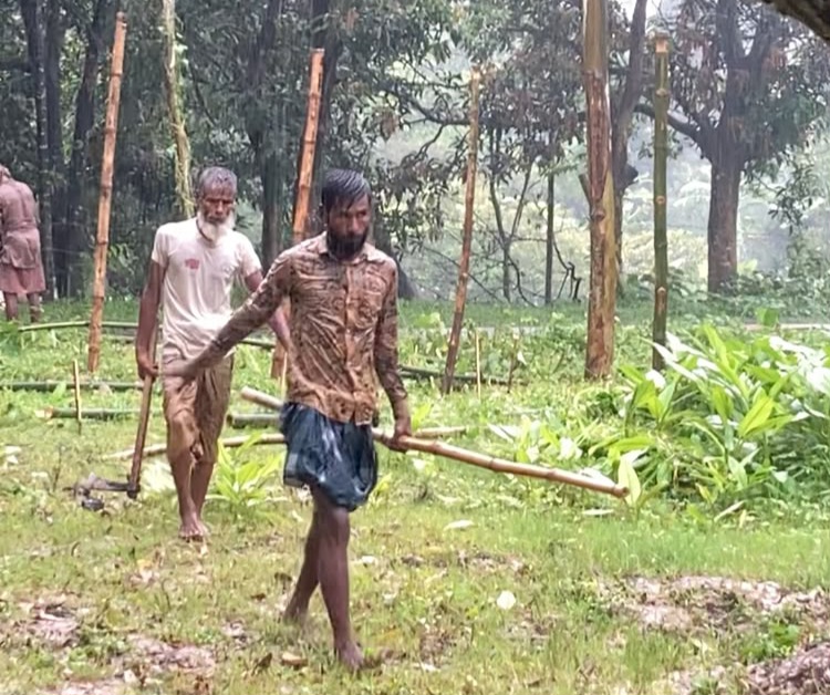 সংখ্যালঘু পরিবারের জমি দখলের চেষ্টা, মানবাধিকার সংস্থার উদ্যেগ প্রকাশ